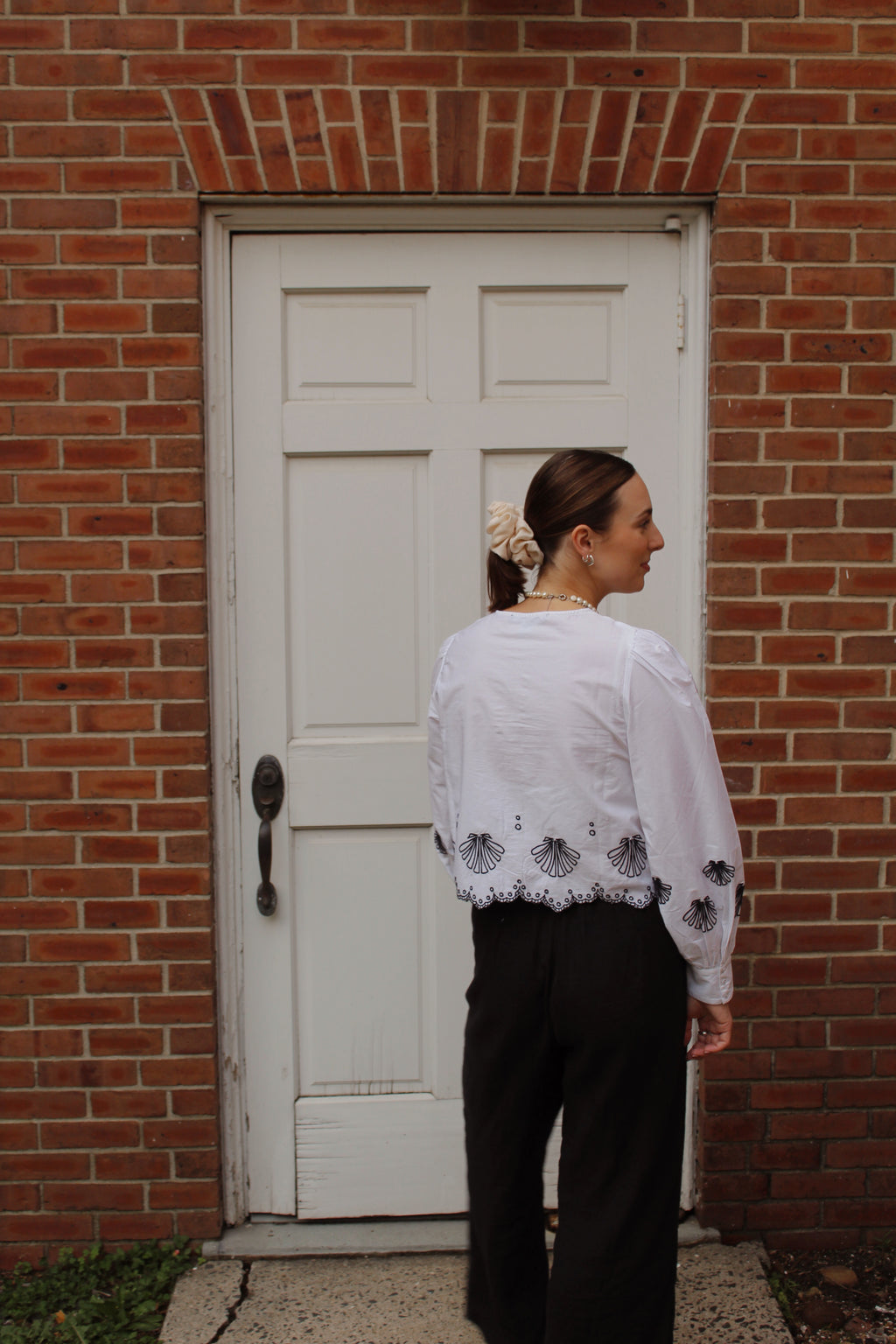 Sally Seashell Embroidered Blouse