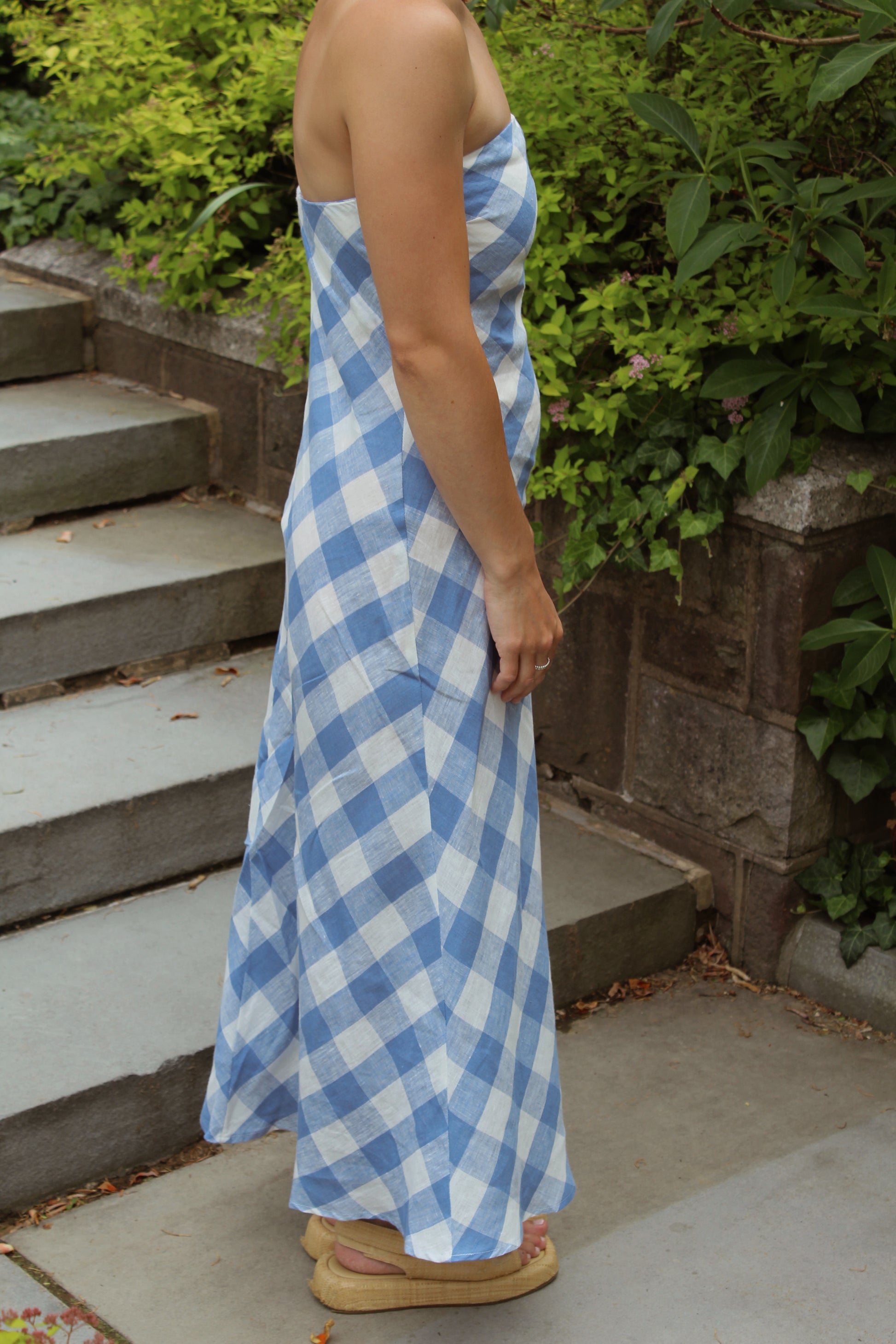 Willow Linen Maxi Dress