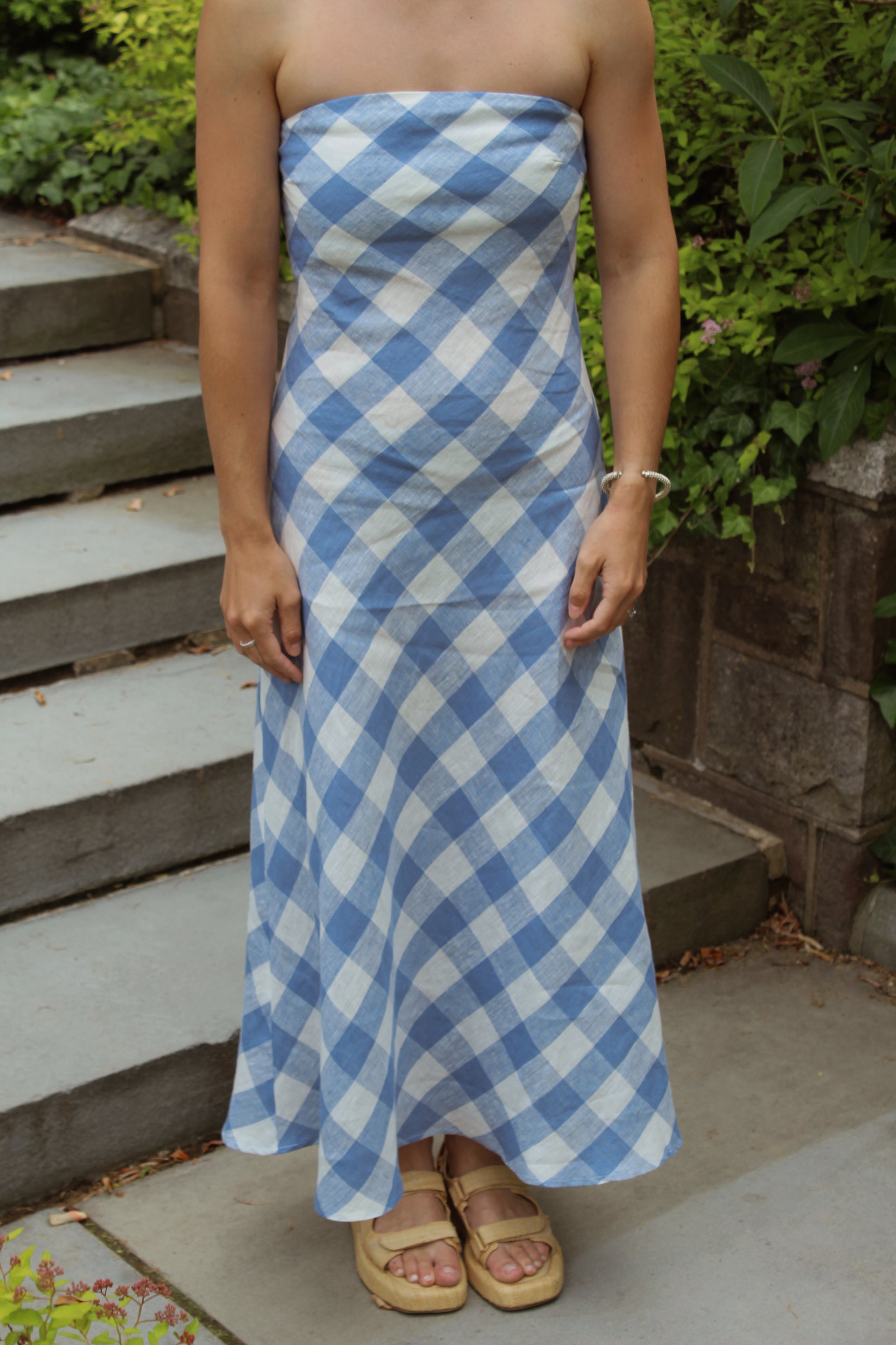 Willow Linen Maxi Dress