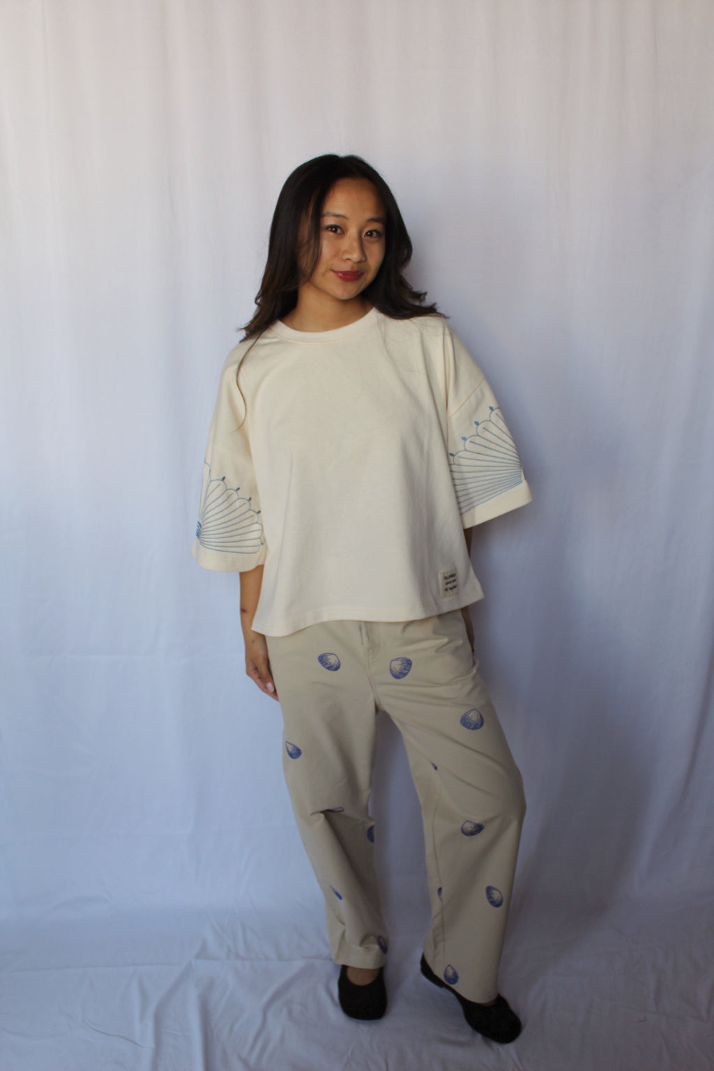 Seashell Embroidered Denim Pants