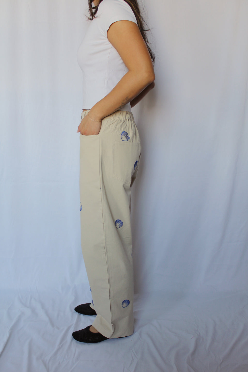 Seashell Embroidered Denim Pants