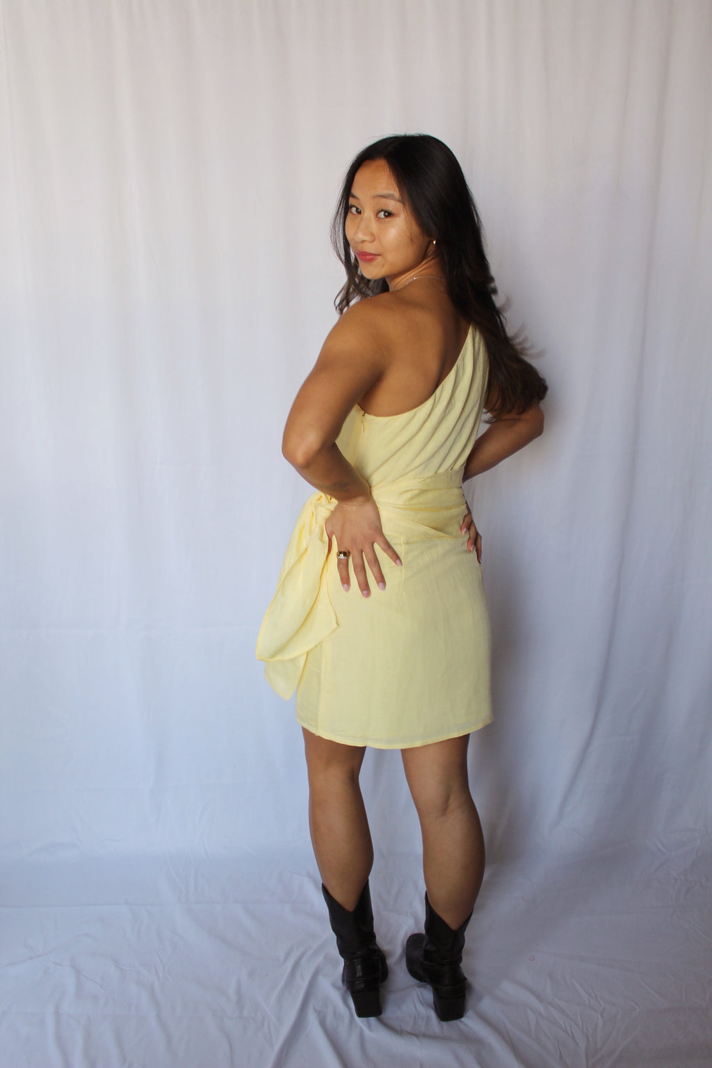 Birdie Linen Shoulder Tie Dress